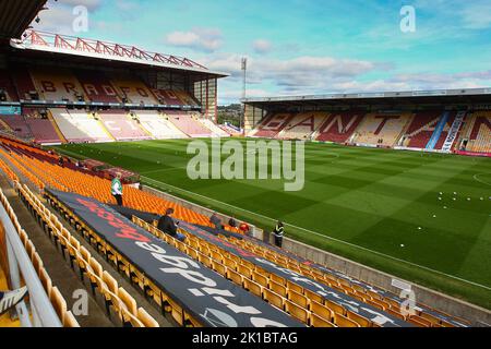 The University of Bradford Stadium, Bradford, Angleterre - 17th septembre 2022 vue du terrain - avant le match Bradford City v Stevenage, Sky Bet League Two, 2022/23, The University of Bradford Stadium, Bradford, Angleterre - 17th septembre 2022 crédit: Arthur Haigh/WhiteRosePhotos/Alay Live News Banque D'Images