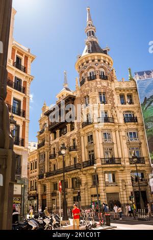 Madrid, Espagne - 19 juin 2022: Palais Allende dans le centre de Madrid sur la place Canalejas Banque D'Images