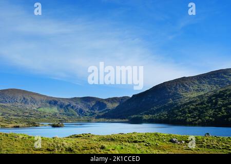 Le paysage à Gleninchaquin Park, comté de Kerry, Irlande - John Gollop Banque D'Images