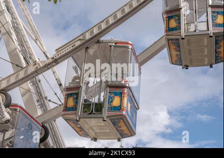 Aix-la-Chapelle le 2022 septembre : télécabine depuis la grande roue du Katschhof à Aix-la-Chapelle, à l'occasion de l'offre spéciale « Deptsember » Banque D'Images