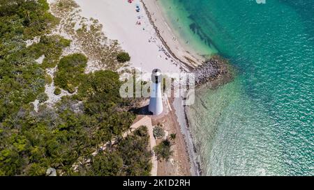 Vue aérienne de Cape Florida Light. Key Biscayne, Floride. Banque D'Images