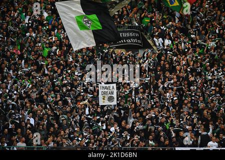 MOENCHENGLADBACH, ALLEMAGNE - 17 SEPTEMBRE 2022: Le match de football de Bundesliga Borussia Mönchengladbach contre RB Leipzig Banque D'Images