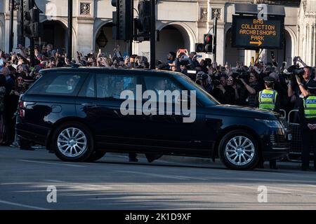 Londres, Royaume-Uni. 17th septembre 2022. Le prince William, héritier du trône, arrive à Westminster pour assister à un service pour les funérailles de sa grand-mère. (Photo de Ximena Borrazas/SOPA Images/Sipa USA) crédit: SIPA USA/Alay Live News Banque D'Images