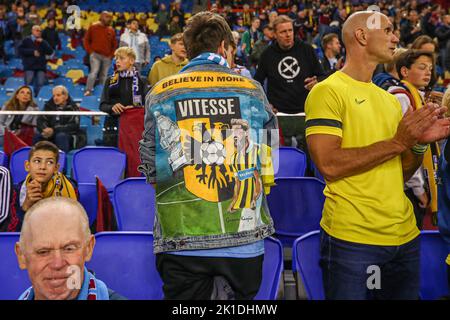 ARNHEM, PAYS-BAS - SEPTEMBRE 17 : fans de vitesse lors du match hollandais entre vitesse et FC Volendam au Gelredome sur 17 septembre 2022 à Arnhem, pays-Bas (photo de Ben gal/Orange Pictures) Banque D'Images