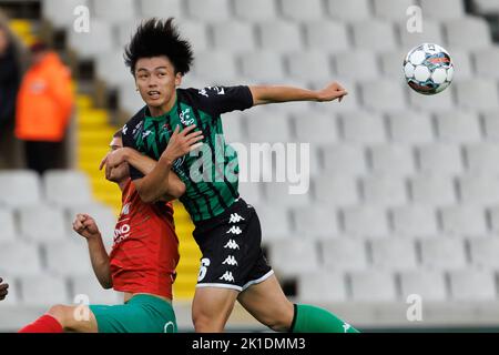 Ayase Ueda de cercle photographié en action lors d'un match de football entre cercle Brugge et KV Oostende, samedi 17 septembre 2022 à Bruges, le jour 9 de la première division du championnat belge de la « Jupiler Pro League » 2022-2023. BELGA PHOTO KURT DESPLENTER Banque D'Images