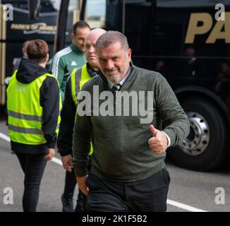 Paisley, Écosse, Royaume-Uni. 18th septembre 2022 ; St Mirren Park, Paisley, Renfrewshire, Écosse ; Scottish Premier League football, St Mirren v Celtic; Celtic Manager Angelos Postecoglou avant le match Credit: Action plus Sports Images/Alay Live News Banque D'Images