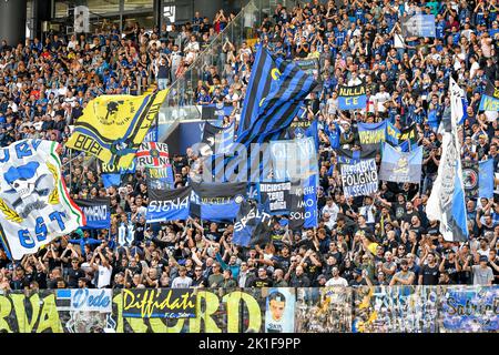 Udine, Italie. 18th septembre 2022. Inter supporters pendant Udinese Calcio vs Inter - FC Internazionale, italie football série A match à Udine, Italie, 18 septembre 2022 crédit: Agence de photo indépendante/Alamy Live News Banque D'Images