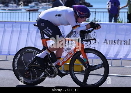 18th septembre 2022 ; 18th septembre 2022, Wollongong, Illawarra, pays de Galles du Sud, Australie: UCI World Road Cycling Championships, essais de temps des femmes: Mieke Kroger de l'Allemagne course le long de la marina Banque D'Images