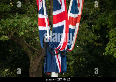 Préparatifs devant le Palais de Buckingham pour les funérailles du 19th octobre 2022 Banque D'Images