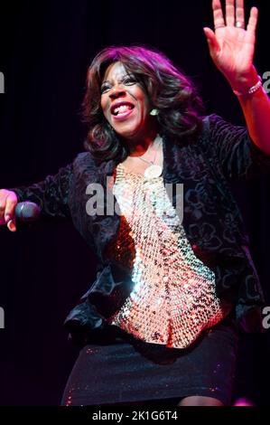 Jaki Graham effectuant le circuit des géants de l'âme à l'hôtel de ville de Sheffield , Sheffield , Royaume-Uni , 14.09.2022 Banque D'Images