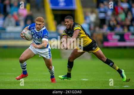 Halifax, Royaume-Uni. 18th septembre 2022. ***James Woodburn Hall une pause pour Halifax lors du match de championnat Betfred entre Halifax Panthers et York City Knights au Shay Stadium, Halifax, Royaume-Uni, le 18 septembre 2022. Photo de Simon Hall. Utilisation éditoriale uniquement, licence requise pour une utilisation commerciale. Aucune utilisation dans les Paris, les jeux ou les publications d'un seul club/ligue/joueur. Crédit : UK Sports pics Ltd/Alay Live News Banque D'Images