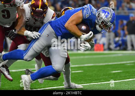 Detroit, États-Unis. 18th septembre 2022. DETROIT, MI - SEPTEMBRE 18 : les Lions de Detroit TE Brock Wright (89) attire les défenseurs dans le jeu entre les commandants de Washington et les Lions de Détroit sur 18 septembre 2022 à Ford Field à Detroit, MI (photo d'Allan Dranberg/CSM) Credit: CAL Sport Media/Alay Live News Banque D'Images