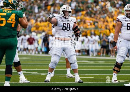 Le joueur de ligne offensive des Bobcats du Texas State Kyle Hergel (60) contre les Bears de Baylor lors du 2e quart-temps d'un match de football universitaire de la NCAA au McLane Stadium samedi 17 septembre 2022 à Waco, au Texas Baylor a gagné 42-7. (Eddie Kelly/image du sport) Banque D'Images