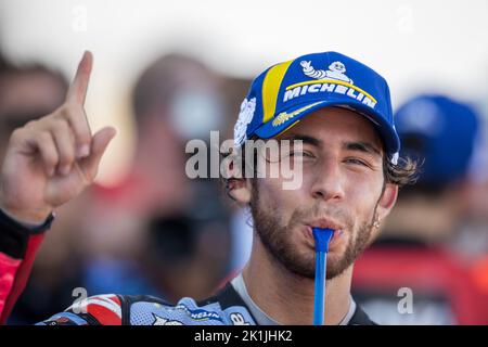 Alcaniz, Espagne. 18th septembre 2022. ENEA Bastianini de Gresini Racing célèbre après avoir remporté le champion lors de la course du Grand Prix d'Aragon à Alcaniz, Espagne, le 18 septembre 2022. Credit: Qian Jun/Xinhua/Alay Live News Banque D'Images