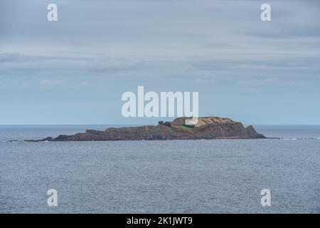 Vue sur une île isolée sur la mer Banque D'Images