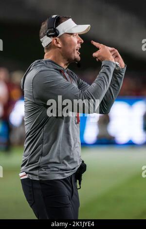 Lincoln Riley, entraîneur-chef des Trojans de Californie du Sud, lors d'un match de football de la NCAA contre les Bulldogs de l'État de Fresno, samedi, 17 septembre 2022, à t Banque D'Images