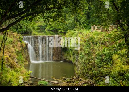 Massie Creek Falls - Cedarville - Ohio Banque D'Images