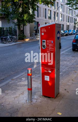 Hambourg, Allemagne - 09 10 2022: Une station de charge pour les e-cars à Hambourg depuis Stromnetz Hamburg Banque D'Images