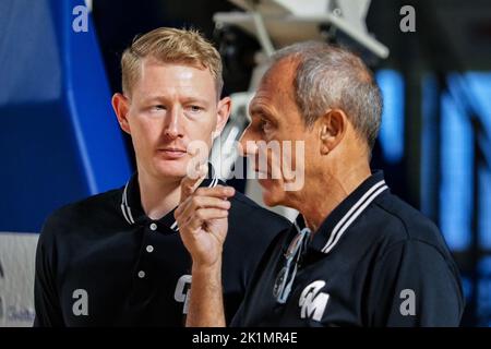 Vigevano, Vigevano, Italie, 17 septembre 2022, Steve Klei, entraîneur assistant d'Ettore Messina, entraîneur-chef EA7 Emporio Armani Olimpia Milano pendant Banque D'Images