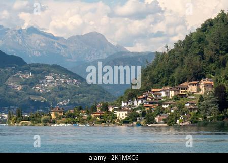 Lac de Lugano, Suisse: Le bord du lac près de Figino Banque D'Images