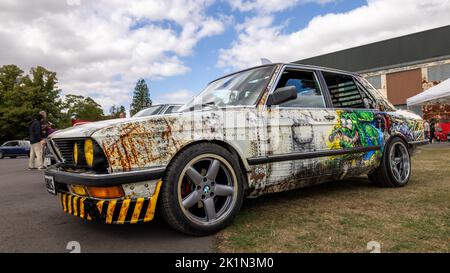 BMW série 5 520i ‘E446 MAS’ exposé au Bicester Heritage Scramble célébrant 50 ans de BMW M. Banque D'Images