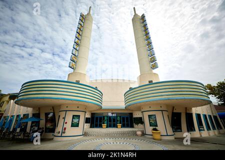 La banlieue de Floride d'Orlando Celebration, cinéma de style art déco Banque D'Images