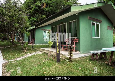 Perak, Malaisie - 12 août 2022 Riverbug, la station de la jungle à Gopeng. Banque D'Images