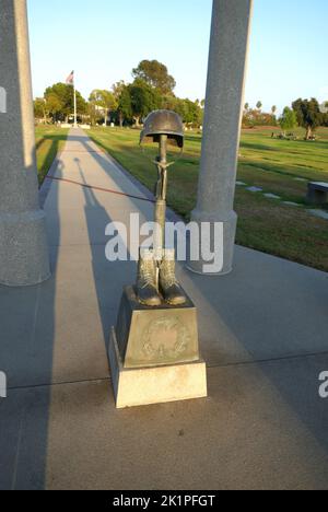 Costa Mesa, Californie, États-Unis 17th septembre Mémorial des vétérans de Costa Mesa au parc commémoratif Harbor Lawn-Mt Olive sur 17 septembre 2022 à Costa Mesa, Californie, États-Unis. Photo par Barry King/Alay stock photo Banque D'Images