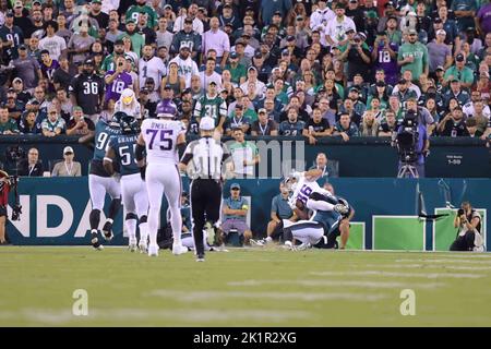 Minnesota Vikings tight end Johnny Mundt (86) in action against