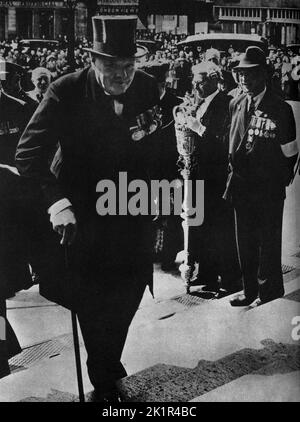 Winston Churchill à la Boer War Veteran's Parade. Cathédrale Saint-Paul. 1949 Banque D'Images