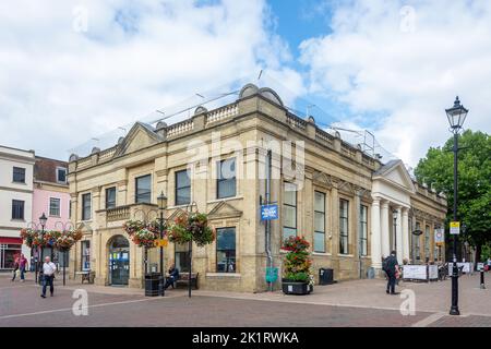 L'ancien bâtiment de la caserne de pompiers (Halifax Bank), Cornhill, Bury St Edmunds, Suffolk, Angleterre, Royaume-Uni Banque D'Images