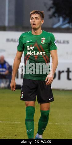 Shamrock Park, Portatown, comté d'Armagh, Irlande du Nord, Royaume-Uni. 26 août 2022. Danske Bank Premiership – Portatown / Glentoran. Footballeur de la Ligue irlandaise, joueur de Glentoran Jay Donnelly (9) en action pendant le match de la Danske Bank Irish League. Banque D'Images