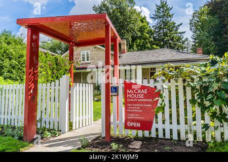 La maison McCrae, située à Guelph, en Ontario, au Canada, est le lieu de naissance de l'auteur canadien John McCrae Banque D'Images