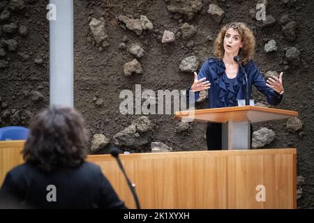 La Haye, pays-Bas. 21st septembre 2022. 2022-09-21 12:11:35 LA HAYE - Sophie Hermans (VVD) pendant le premier jour des réflexions politiques générales, le débat après le discours du Trône sur Prinsjesdag. Au cours du débat, les principales caractéristiques du budget de millions de dollars et du budget national ont été discutées. Credit: ANP/Alamy Live News Banque D'Images