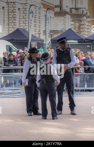 Londres le long du Mall pendant le funérailles de la reine Elizabeth II Banque D'Images