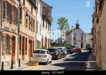 Hautvillers, en Champagne, est classe parmi les plus beaux villages de France Hautvillers est classé comme l'un des plus beaux villages de France Banque D'Images