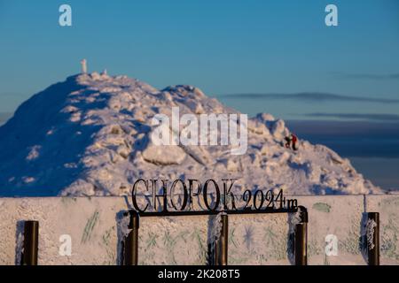 Slovaquie, Jasna - 3 février 2022: Vue depuis le sommet des montagnes de chopok Banque D'Images