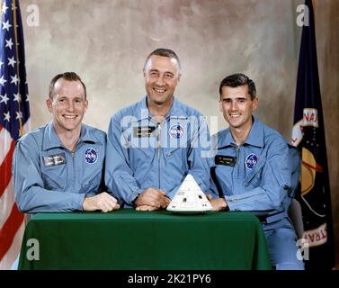 GUS Grissom, Ed White, ROGER CHAFEE, APOLLO 11 : the untold story, 2006 Banque D'Images