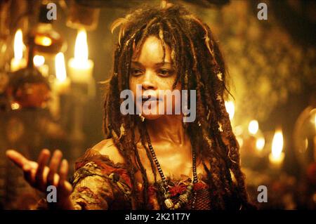 NAOMIE HARRIS, PIRATES OF THE CARIBBEAN : DEAD MAN'S CHEST, 2006 Banque D'Images