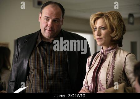 JAMES GANDOLFINI, EDIE FALCO, les sopranos : Saison 6, 2006 Banque D'Images