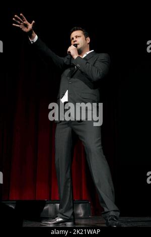 VINCE VAUGHN, SPECTACLE DE COMÉDIE WILD WEST : 30 JOURS ET 30 NUITS - HOLLYWOOD TO THE HEARTLAND, 2006 Banque D'Images