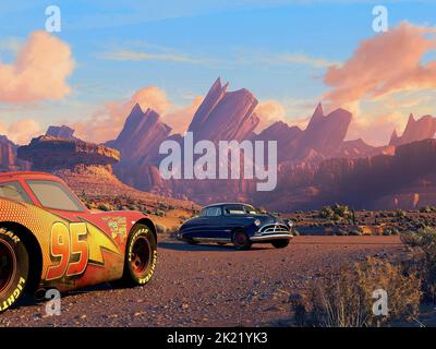 LIGHTNING MCQUEEN, DOC HUDSON, voitures, 2006 Banque D'Images