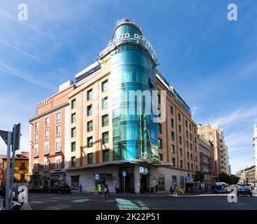 Madrid, Espagne. Septembre 2022. Vue extérieure du palais de l'hôtel Santo Domingo dans le centre-ville Banque D'Images