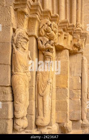 LaGuardia, Espagne. 5 août 2022. Église Saint-Jean-Baptiste, bâtiment médiéval qui combine les styles roman et gothique Banque D'Images