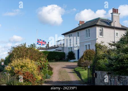Une maison arborant le drapeau de l'Union en Berne dans le noir, Écosse, Royaume-Uni Banque D'Images