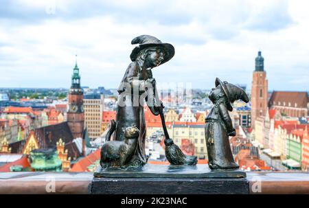 Wroclaw, Poland - September 27, 2019: Wroclaw Dwarfs. Witches Tekla and Martynka (Polish: Czarownice Tekla i Martynka) on the observation deck of St. Stock Photo