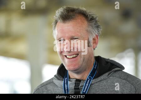 Racice, République tchèque. 22nd septembre 2022. L'ancien rameur Mahe Drysdale de Nouvelle-Zélande observe le 5 e jour des Championnats du monde d'aviron 2022 à la course de l'arène de Labe sur 22 septembre 2022 à Racice, en République tchèque. Crédit : vit Cerny/CTK photo/Alay Live News Banque D'Images