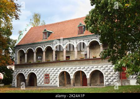 Résidence Red House à côté du château de Ceska Lipa, République tchèque Banque D'Images