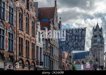 BRUGES, BELGIQUE - 18 AOÛT 2013 : paysage urbain, architecture à Bruges, Flandre, Belgique Banque D'Images