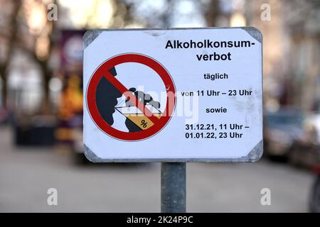 Schild Alkoholkonsumverbot in der Münchner Innenstadt, Bayern - panneau interdisant la consommation d'alcool dans le centre de Munich, Bavière Banque D'Images